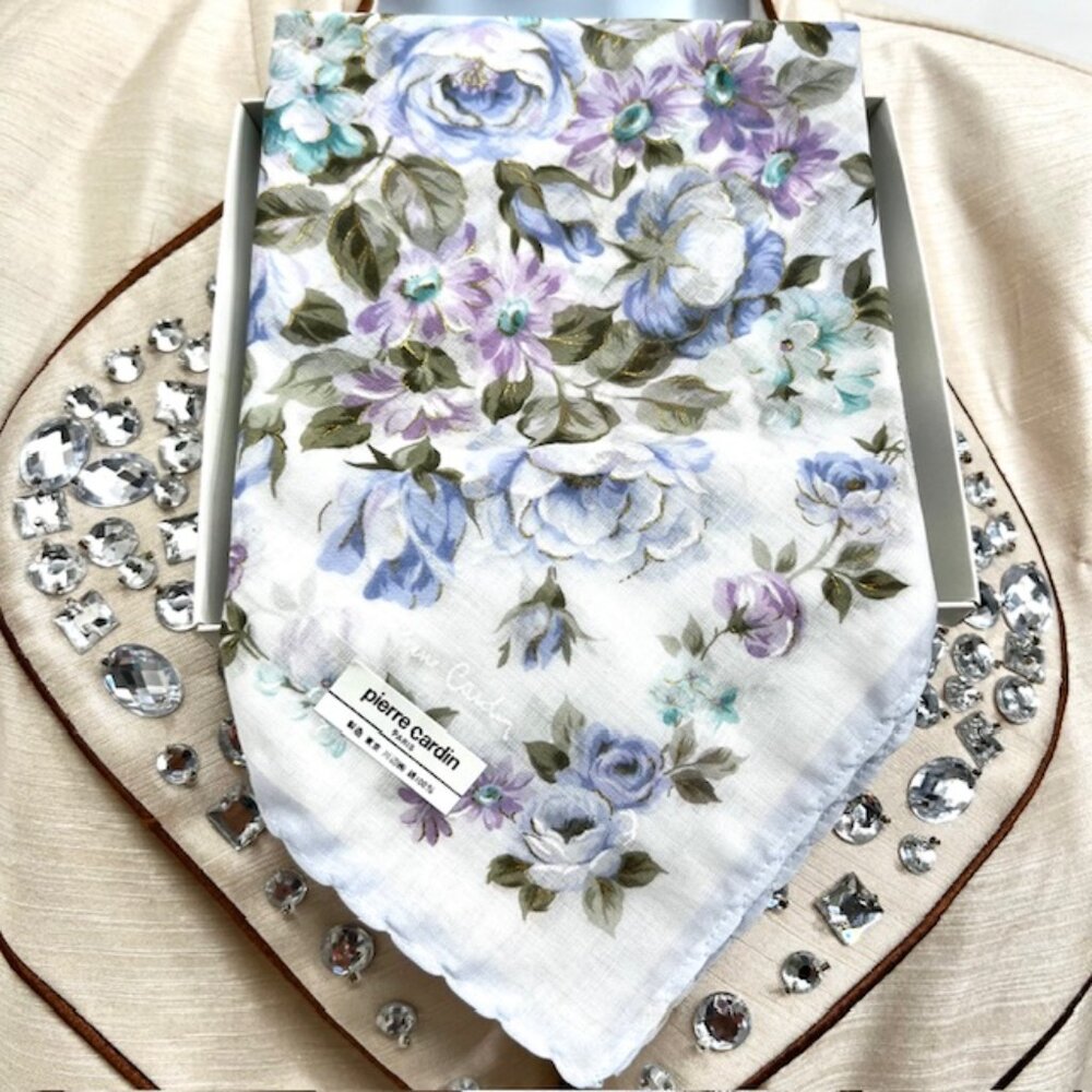 New In Box Pierre Cardin handkerchiefs cotton 18" blue purole floral (69) - Picture 3 of 6